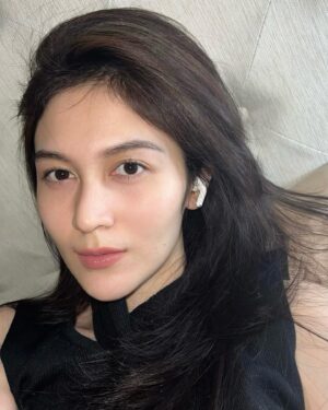 Denira Wiraguna Instagram - Anak rambut>>>