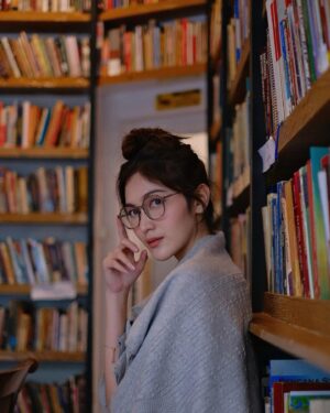 Denira Wiraguna Instagram - 📚