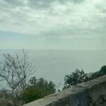 Denise Dumas Instagram - Vean el video de nuestro viaje hasta Amalfi! Tomamos tren desde Roma hasta Vietri Sul Mare, y de ahí nos faltaban unos 12 kilómetros que los hicimos en micro hasta Amalfi. Varios del equipo desmayados y asustados!!!! Jajajjaj! Iba muy rápido y hay muchas curvas y da miedoooo … pero el camino es un sueño, y cuando llegas no podes creer lo que ves! Hay fotos de Amalfi, y de Positano que fuimos hoy. Una emoción!!!!!!