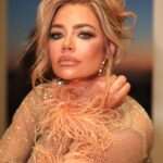 Denise Richards Instagram – When in doubt, just add sparkles ✨

Photography: @bychrismartin
Hair: @laurarugetti
Makeup: @glambypamelab
Stylist: @lisacstyles
Wearing: @prefacepr
Production: @edgarmartin_ @influence_effect