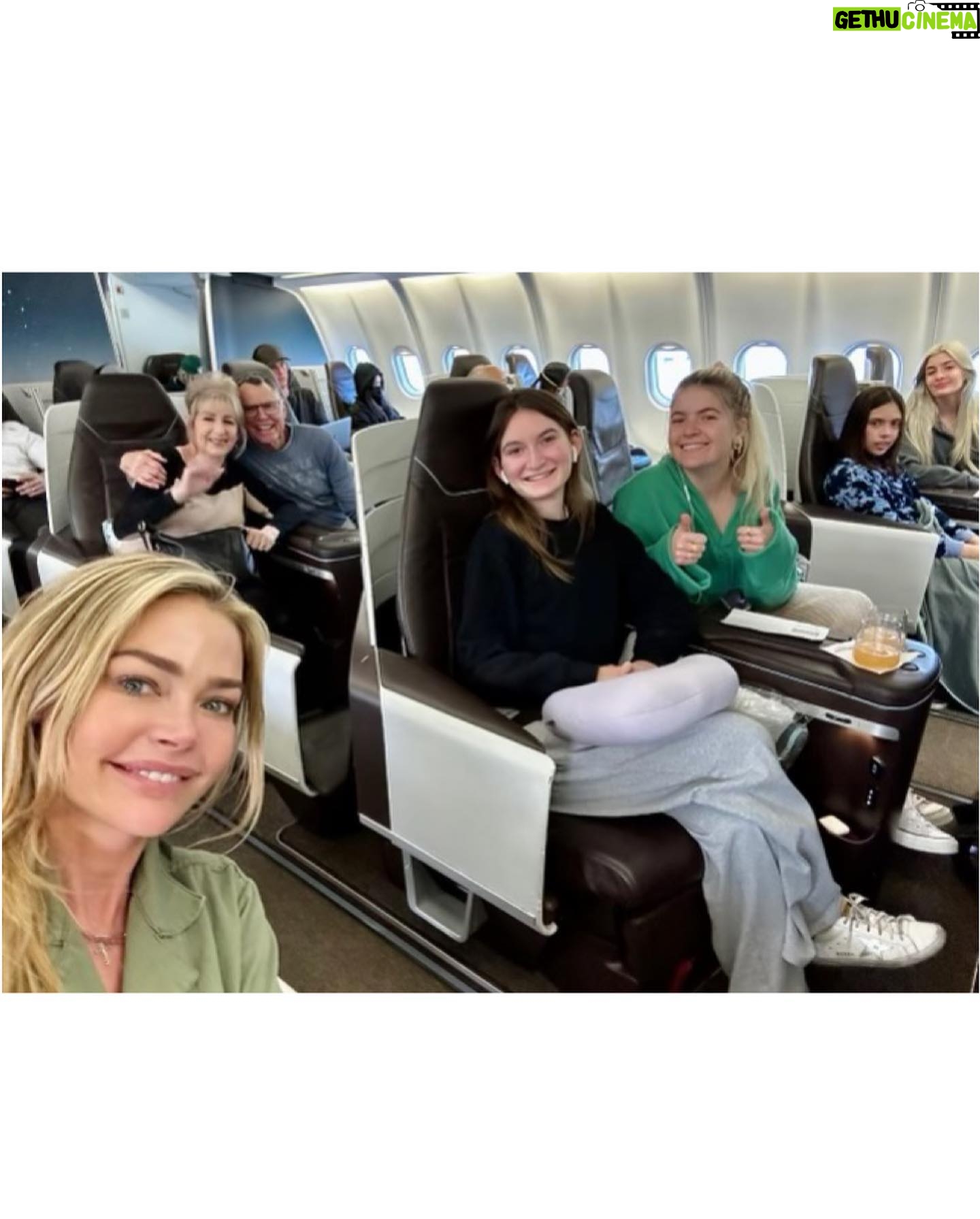 Denise Richards - 28.7K Likes - An amazing Hawaii trip @turtlebayresort to celebrate my birthday with my wonderful family and friend. The staff went above and beyond and I couldn’t be more grateful. I loved being around the lush nature and beautiful island! A truly amazing trip with my favorite people. 🐢🌺💛