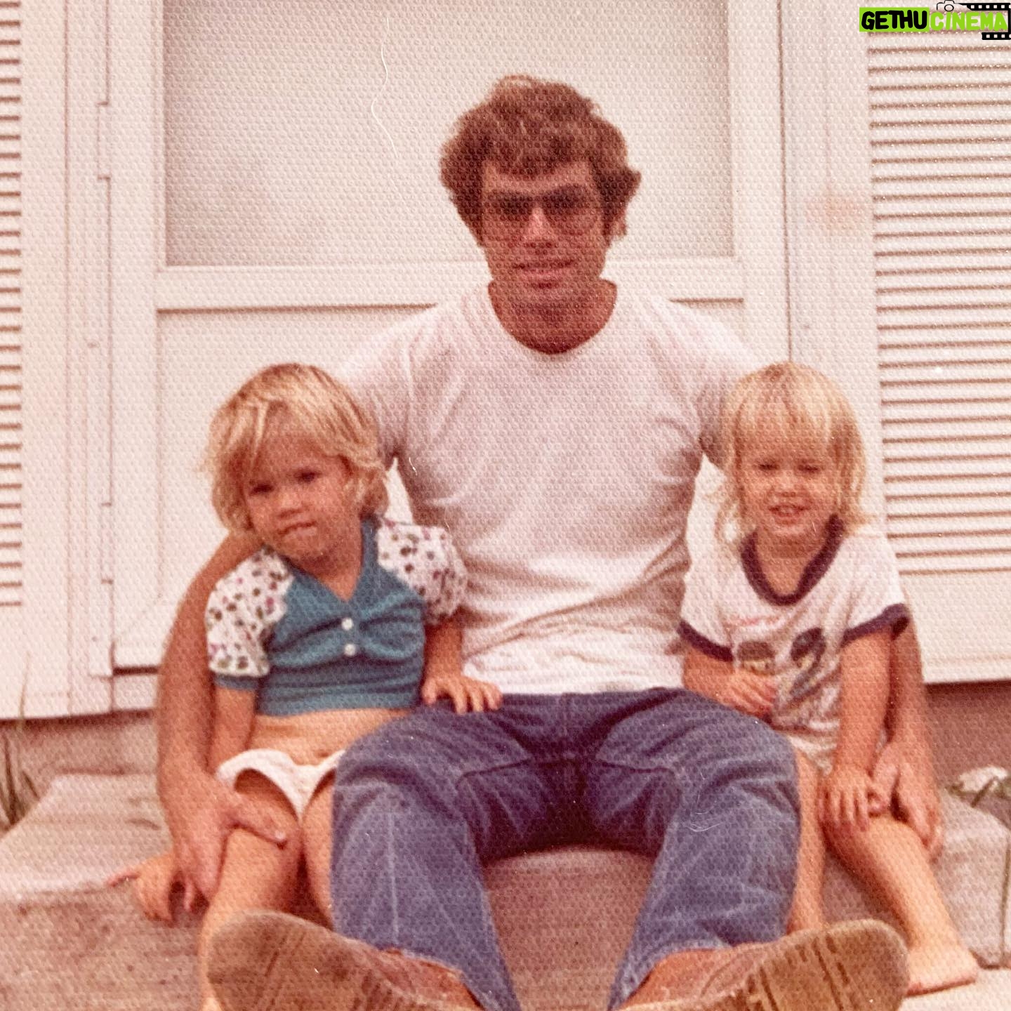 Denise Richards Instagram - Happy Birthday Dad!!!! (Pa) I love you so so much dad. I hope you have a wonderful birthday!!! Love, all of us Pa