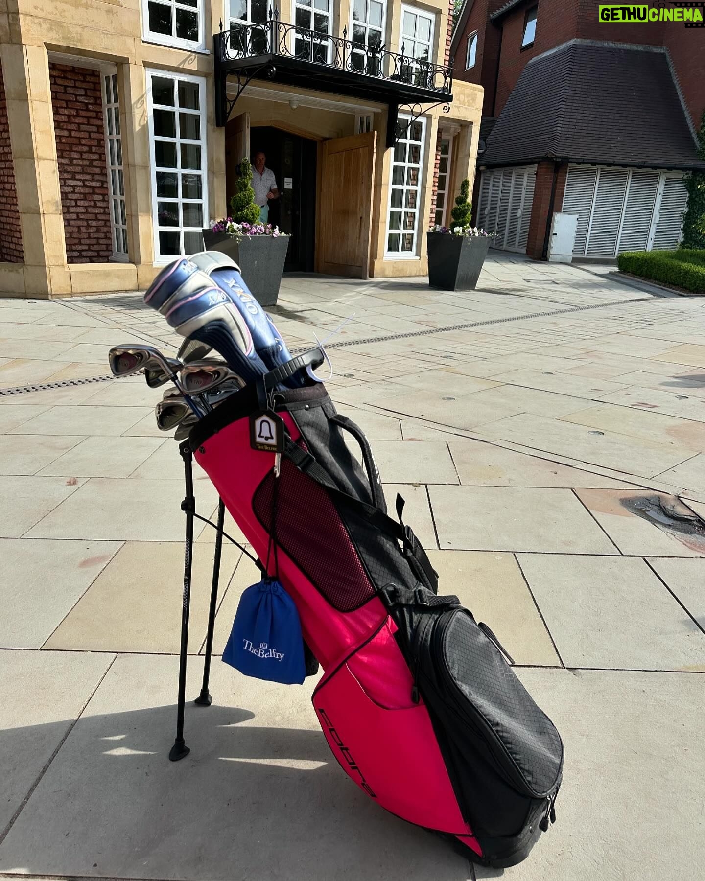 Denise Van Outen Instagram - Moments & Thanks π«ΆπΌ @dr.pawpaw π·π©· @pxguk (new putter is β³οΈπ₯) @taragreenbalance reflexology @oakandpoppyhampstead @pioneerdjglobal π§
