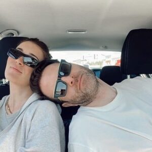 Deniz Işın Instagram - Sevgi dolu naif yollar.