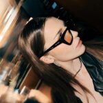 Deniz Işın Instagram - Bu şarkıyı dinleme postu. @cerenaliststyling 🩶