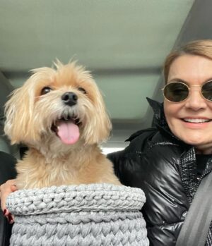Derya Baykal Instagram - Sen benim herşeyimdin. Bana, ailemize en güzel sevgiyi verdin. Hoşçakal oğlum. Seni hiç unutmayacağız Papyon ❤️