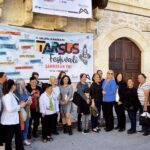 Derya Baykal Instagram - #tarsus festivali Etkiliğimiz çok güzel geçti,tüm katılımcılara , Emeği geçen dostlara, @mersinbuyuksehirbelediyesi ne, @mersindenkadinkoop ve @meral.secer e 🙏❤️ Çok teşekkür ediyoruz.. @nurbirgin
