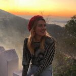 Derya Şensoy Instagram - Bodrum. 23.12.2020. Evimiz. Babamın balkonu. @ferhansensoy çekmişti 🌹❤️