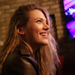 Derya Şensoy Instagram - Böyle bi fotoğrafımı buldum. 🥂