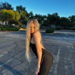 Devenity Perkins Instagram - im all about me me me me