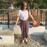 Devina Aureel Instagram – Rahasia cantik alami hanya dengan menghirup polusi, rasakan sendiri khasiatnya hingga batuk uhuk setiap pagi