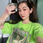Devina Aureel Instagram – minum kopi item sampe huek huek is the best