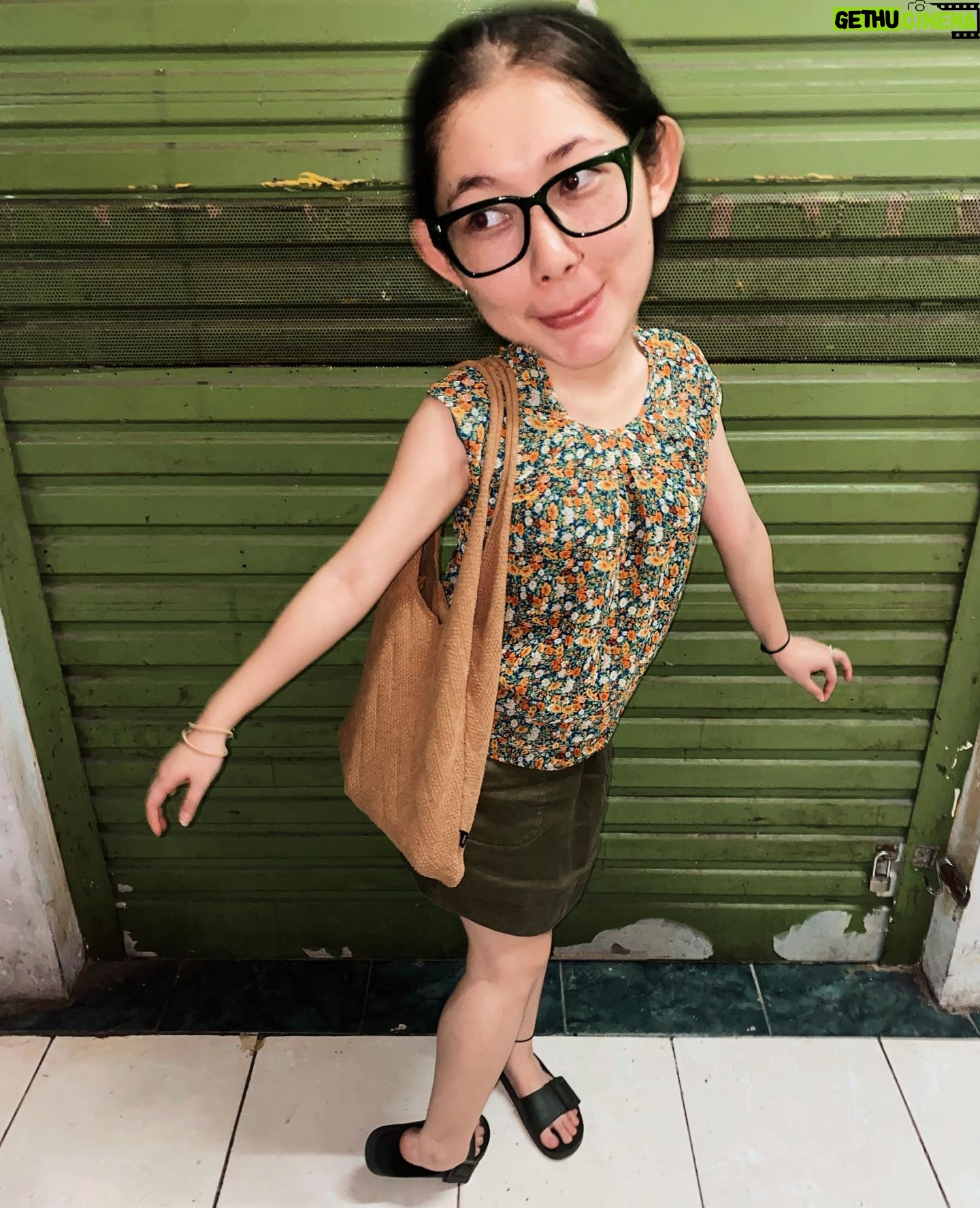 Devina Aureel Instagram - kebanyakan dipuji