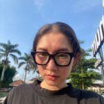 Devina Aureel Instagram – Berikut list tempat makan yang perlu kamu coba jika ke Malang:
– CILOK!!! Dimana pun pasti enak tapi yang depan SMAN 9 best best best
– Pecel Pincuk Berkah depan SMAN 9 masih juara satu plis pertahankan luv u forever
– Sate telor sebrang matos WAH INI SIH CRAZY 
– Ayam Tenes ga boleh kelewat!!!
– Ayam Goreng Pemuda juga gas pol ngeng rem blong
– Masakan mamiku sayangku cintaku
– Nasi Krengsengan di Lawang duh sori ga ada yg ngalahin
– Depot 88 chinese food bezt bezt bezt
– Bakso GUN!!!!!!!!!!!! hampir 10 tahun lebih ga makan ini dan masih jadi top 5 bakso favorit!!
– Bakso Senggol di Lawang tapi cari sendiri ya soalnya lupa lokasi tepatnya dimana tolong effortnya
– NASI AYONG di KLX express adalah tujuan pasti tiap ke malang selain pecel gila masih terngiang rasanya
ga punya rekomendasi kopi di Malang karena sekarang banyak pol pol tempat kopi dan belom cobain satu satu
sekian dan terima donasi 🙏🏻 bayarin tiketku pulang Malang yuk. Link ga ada di bio 🙏🏻