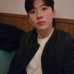 Dex Instagram – .
잘생긴 형님들이랑 한잔

 표정 다 다르거든여?! 😌