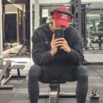 Dex Instagram – .
요즘 살이 많이빠졌..