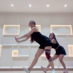 Dhanashree Verma Instagram – Some Sunday BTS for you ♥️ 

Kamsin Kali rehearsals 
Thank you @beingmudassarkhan for this amazing choreography 
And @anshu_singhrathor for being the coolest teacher 🤙🏻🔥 

@nehakakkar love the way you sing and add your flavour to all your songs and yes I love you ♥️ 
@tonykakkar our very own viral artist 💪🏻🤗

#LSD2 releasing on 19th April @balajimotionpictures @ektarkapoor @saregama_official