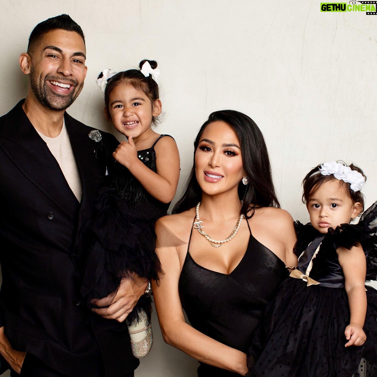 Dhar Mann Instagram - Happy Holidays from my family to yours 🖤