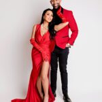 Dhar Mann Instagram – Happy Holidays from our family to yours! May God bless you with gifts of peace, laughter and lots of love 🎁❤️