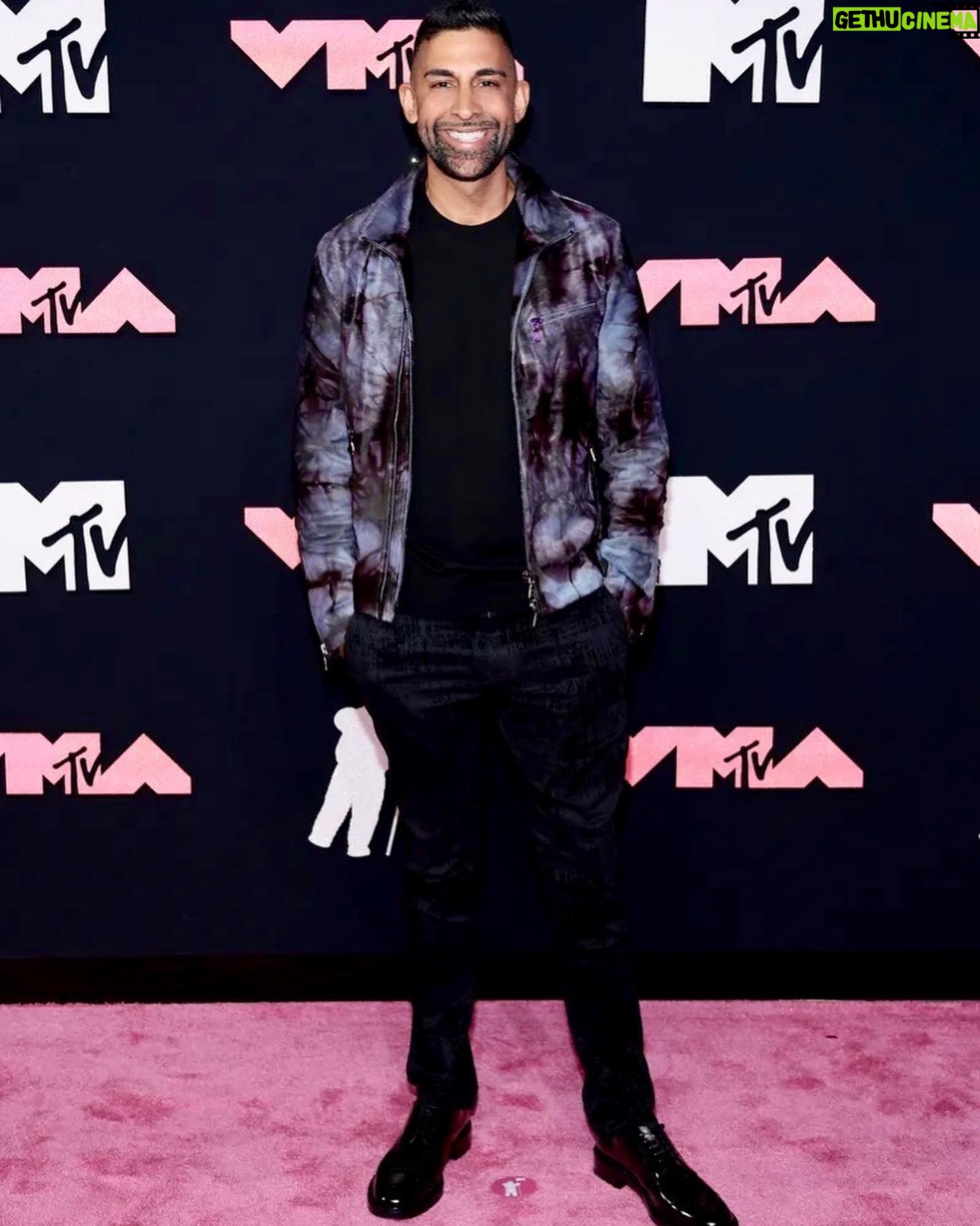 Dhar Mann Instagram - I remember growing up as a kid watching all my favorite artists perform at the @vmas from my TV. It feels like such a dream to now be able to walk the pink carpet alongside so many music legends and experience it all in person! Thank you @Instagram for this amazing opportunity, and for helping me connect with @AdamW, it's crazy how a DM led to us being here together 3 years later! #ad