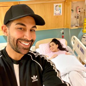 Dhar Mann Instagram - With God’s blessings we will soon be a family of 3! Praying for @laurag_143 to have a safe delivery and for our baby girl to be a healthy baby. Your mom and dad cannot wait to meet you @ella.rose! 🙏🏽❤️