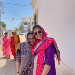 Dhvani Bhanushali Instagram - Visited the first hospital in our Bhavanipur Kutch with my dadu made by him in loving Memory of my dadi ❤️ Held a baby calf❤️ thousands of them rescued and taken care of Spent such quality time with my whole family ❤️ Also, A very Happy Ramnavmi 🙏