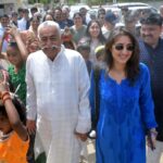 Dhvani Bhanushali Instagram - Visited the first hospital in our Bhavanipur Kutch with my dadu made by him in loving Memory of my dadi ❤️ Held a baby calf❤️ thousands of them rescued and taken care of Spent such quality time with my whole family ❤️ Also, A very Happy Ramnavmi 🙏