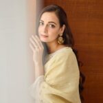 Dia Mirza Instagram – Sunshine Sunday ✨

Wore this meticulously handcrafted kurta by @tulsionline ❤️ The embroidery is so beautiful and rare to see these days. Keep investing in timeless handcraft Tulsi. It was an absolute joy wearing this garment. 

Styled by @theiatekchandaney 
Jewellery Courtesy
@mayasanghavijewels
Hair by @karanrai001 
Make up by @kiran_chhetri92 
Team @kaajee_rai 
Photos by @prateekswadesh 
Managed by @exceedentertainment @shruti8711 

#mammaatwork #handcraftedinindia #vocalforlocal #sustainableclothing #globalgoals
