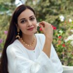 Dia Mirza Instagram - “May we raise children who love the unloved things” - by Nicolette Sowder May we raise children who love the unloved things–the dandelion, the worms and spiderlings. Children who sense the rose needs the thorn & run into rainswept days the same way they turn towards sun… And when they’re grown & someone has to speak for those who have no voice may they draw upon that wilder bond, those days of tending tender things and be the ones. Outfit Courtesy @sand.byshirin Jewellery Courtesy @therover Styled by @theiatekchandaney MUH by me Photos by @bharat_rawail Managed by @exceedentertainment @shruti8711 #SustainableClothing #VocalForLocal #HandMadeInIndia