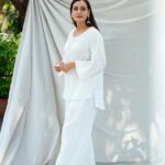 Dia Mirza Instagram - “May we raise children who love the unloved things” - by Nicolette Sowder May we raise children who love the unloved things–the dandelion, the worms and spiderlings. Children who sense the rose needs the thorn & run into rainswept days the same way they turn towards sun… And when they’re grown & someone has to speak for those who have no voice may they draw upon that wilder bond, those days of tending tender things and be the ones. Outfit Courtesy @sand.byshirin Jewellery Courtesy @therover Styled by @theiatekchandaney MUH by me Photos by @bharat_rawail Managed by @exceedentertainment @shruti8711 #SustainableClothing #VocalForLocal #HandMadeInIndia