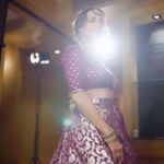 Dia Mirza Instagram – Devi ❤️✨🕊️ A celebration of feminine energy by @chaulazheritagejewellery for @timesfashionweek.

Video by @filmsbydanielj @dhruv_dixit_serenity 
Make and Hair by @shraddhamishra8 
Managed by @exceedentertainment @shruti8711