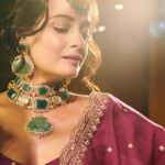Dia Mirza Instagram – Embark on a journey of elegance and sophistication with the jewellery collection “DEVI”, as seen at Bombay Times Fashion Week. Nothing makes me happier than celebrating the strength and grace of female energy. And nothing makes me happier than being able to showcase the work of a woman lead company. Congratulations Chaula Bhen on this exquisite collection ❤️✨ @chaulazheritagejewellery @timesfashionweek #chaulazheritagejewellery #DEVI #DiaMirza #BombayTimesFashionWeek

Make Up and Hair by @shraddhamishra8 
Photos by @dhruv_dixit_serenity 
Managed by @exceedentertainment @shruti8711