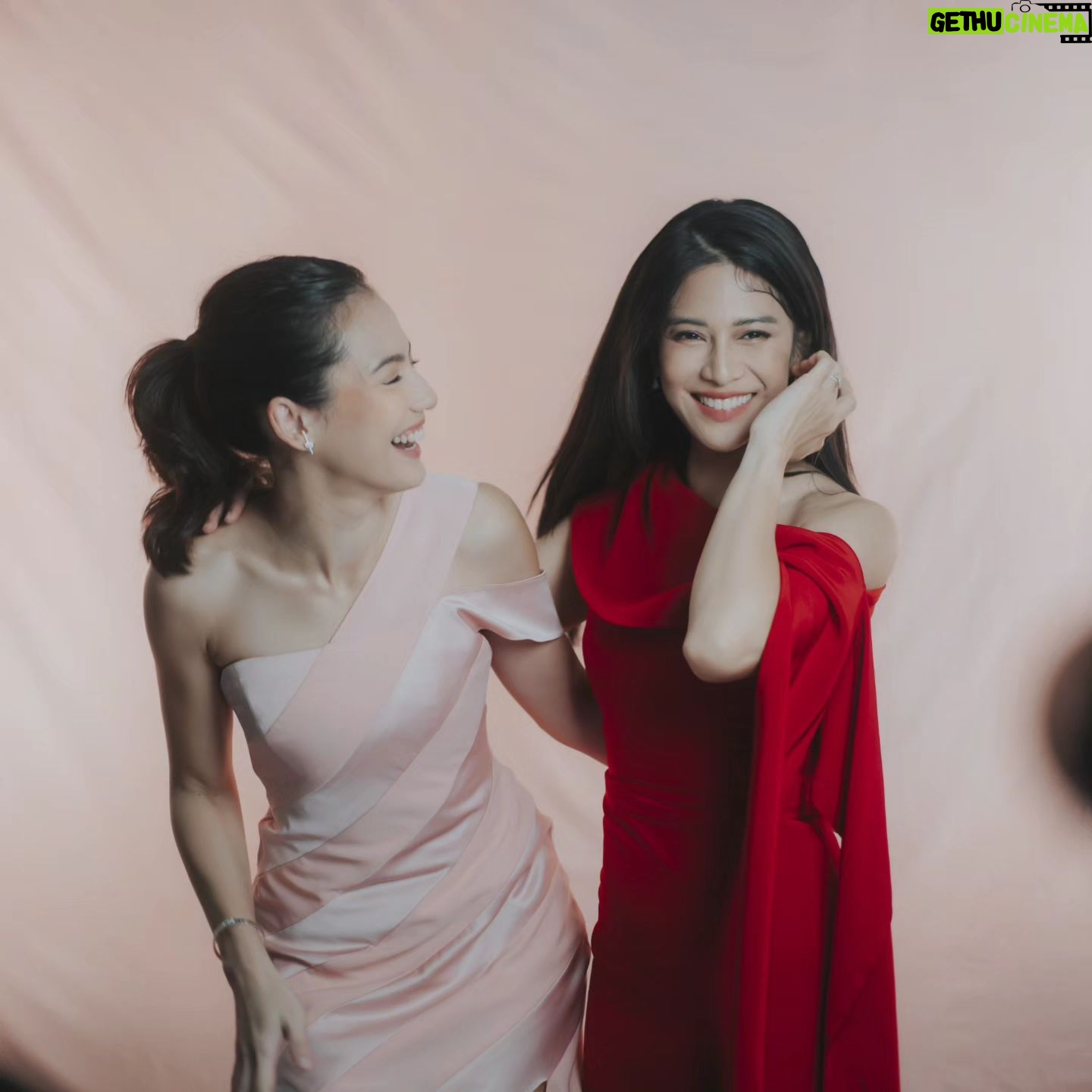Dian Sastrowardoyo Instagram - Perlu si satu project bareng... 🩷❤️ more projects together please