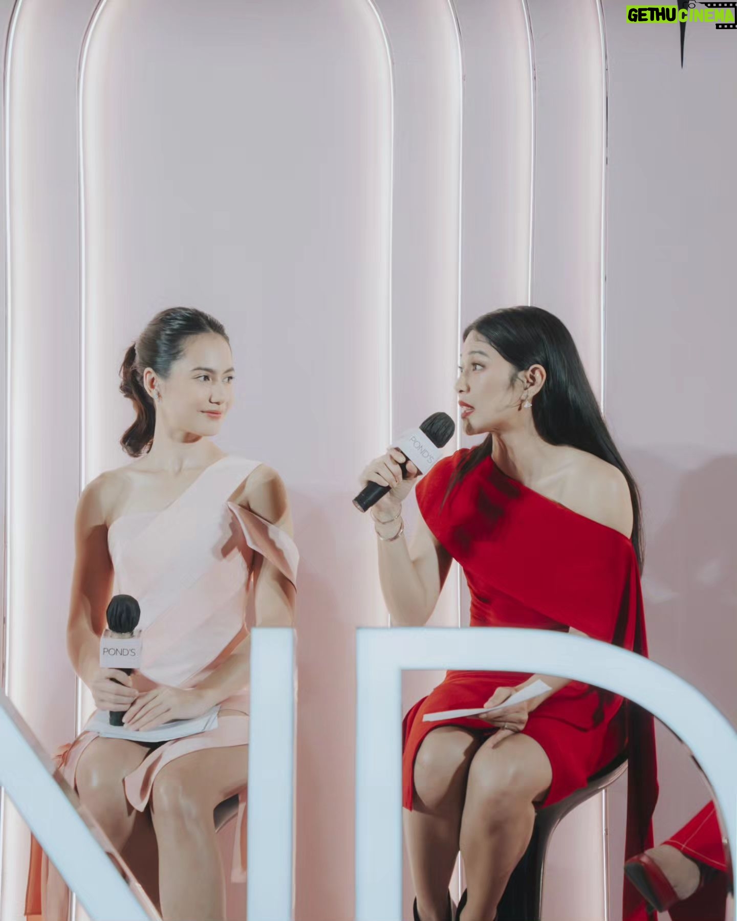Dian Sastrowardoyo Instagram - So happy to attend the launch of Ponds Skin Institute Time Capsule and represent Ponds Age Miracle. So proud to be standing along side these fantastic ladies as Ponds brand ambassadors. Swipe till last slide. It's giving James Bond moment. #PondsAgeMiracle #PondsSkinInstitute