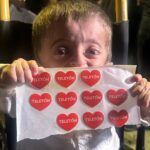 Diana Bolocco Instagram – Fue maravilloso conocer a Miguel, el niño más feliz y adorable del mundo, y a su preciosa familia. Gracias a los aportes de todos ustedes miles de niños como Miguel se podrán seguir rehabilitando. Gracias totales!!!!!!!!! Infinitas gracias!!!!! @teleton_chile #teletónchile2018