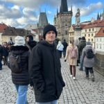 Diana Bolocco Instagram – Que maravillosa ciudad para comenzar el año: Praga. Parece de cuento!!!! Feliz 1 de Enero!!!! Besos y abrazos para todos!!! Que tengan un increíble comienzo de año!!!! ♥️🇨🇿

#shotoniphone