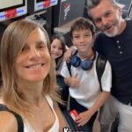 Diana Bolocco Instagram – Siempre viajar es una experiencia… más aún si es para reencontrarse con nuestro hijo mayor después de 6 meses!!!! ❤️❤️❤️ Y para nosotros además se convirtió en una súper cómoda experiencia porque LATAM Airlines nos invitó a conocer su nueva cabina premium business. El vuelo se nos pasó “volando” literalmente!!! Muchas gracias @latamairlines , realmente espectacular!!!!