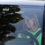 Diana Chaves Instagram - Faço muitas viagens de carro seja na minha rotina diária ou aos fins de semana. Este carro é uma das opções de elétricos da Europcar. Ao optar por esta categoria podem reduzir custos de viagem e contar com carga completa e, não precisam de recarregar antes de o devolver. 😉 @europcar_es pub