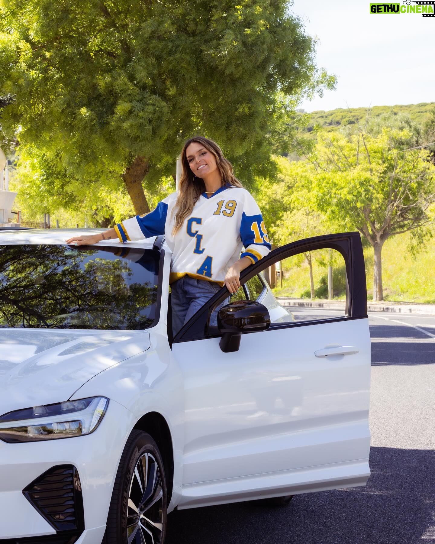 Diana Chaves Instagram - Eu adoro planear as férias e fins de semana em família. Já estão a planear as vossas? Aproveitem as opções da Europcar para fazerem as vossas viagens ao volante de um carro alugado à medida do que precisam. 💚 @europcar_es pub