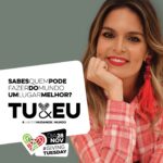 Diana Chaves Instagram - Como sabem, faço parte da família GivingTuesday desde o seu início em Portugal, procurando tornar a casa de muitos portugueses que precisam, mais feliz! Com a vossa ajuda, são mais casas a ficar felizes! Venham comigo!! 📺💙 Como fazer as casas de quem mais precisa felizes? No maior dia de generosidade do mundo, hoje, vamos todos ter um simples gesto que pode ser doar bens, tempo ou um pequeno contributo monetário! Vamos unir forças e criar a maior onda de generosidade. 🌟 Encontra as organizações que podes apoiar e como o podes fazer em givingtuesday.pt Juntos mudamos o mundo 🌎, por isso partilha com a hashtag #givingtuesday! #28nov #givingtuesdaypt #juntosmudamosomundo @givingtuesdayportugal @glam.celebrity