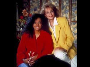 Diana Ross Instagram - I have met some incredible people in my life.  Barbara Walters was by far the most amazing, inspiring, influential, and gracious person / woman I have had the privilege to know. I am lucky to have had many conversations with her, each with great meaning to my life and my career. She was a trailblazer. A history maker. An icon. A legend. And one of the most influential voices of our time. 
I send my love and condolences to Barbara's family.