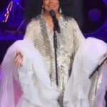 Diana Ross Instagram - I have had such an incredible time in @vegas. I am so filled with gratitude that I get to sings songs to you. Tonight is the last night of my residency at the @encoretheater.wynn inside the @wynnlasvegas. Let’s sing and dance the night away! Link in bio. #dianaross #dianarossthankyou #vegas