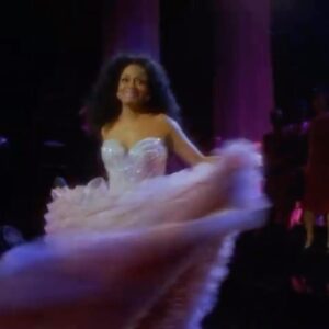 Diana Ross Instagram - Have a Happy Day of Love 💕💓💖💗💞 #ValentinesDay