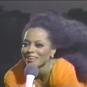 Diana Ross Instagram - Happiest birthday to Steve Binder. He was a part of so many moments in my life including this one, one of the most special highlights of my career. Wishing you love. Happy Holidays