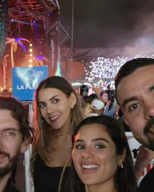 Diane Guerrero Instagram - Medellin morrr