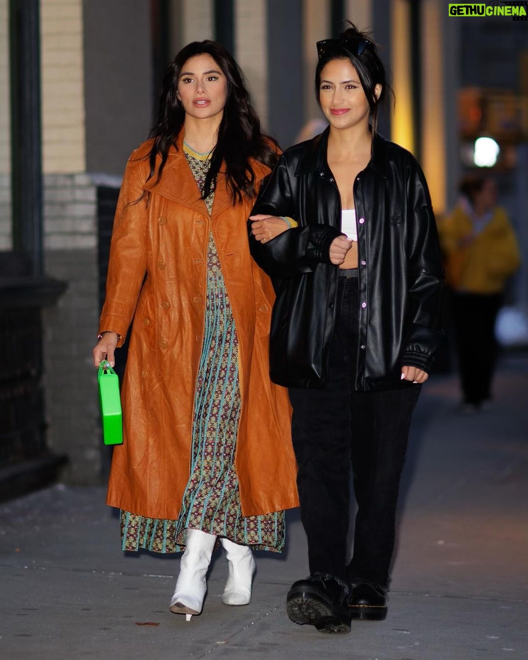 Diane Guerrero Instagram – 💚 | Gethu Cinema