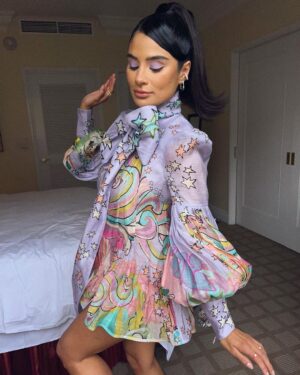Diane Guerrero Instagram - Press day for @encantomovie @disneyanimation out Nov 24! ⭐️🌟✨
So excited for you to see it! 

Wearing @zimmermann 
@stuartweitzman 
Styled: @itsamandalim 
MUA @jey_ventura 
Hair: @mashyourhair