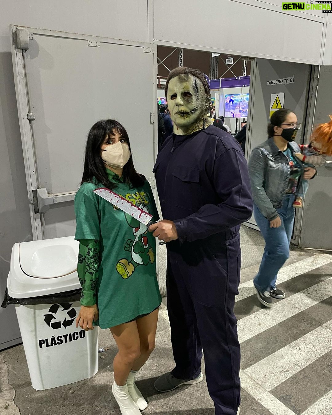 Diane Guerrero Instagram - The Shining 👗 Sailor Moon 🌙 Yoshi 🦖 Michael Myers 🔪 and my fave Joker 🤡 Squoaquin