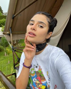 Diane Guerrero Instagram - Yoshi in COlombia. 

Scarf by @urbannativeera

@glampinglesetoiles