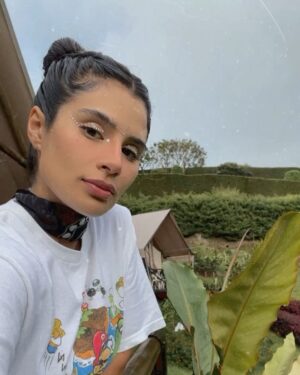 Diane Guerrero Instagram - Yoshi in COlombia. 

Scarf by @urbannativeera

@glampinglesetoiles